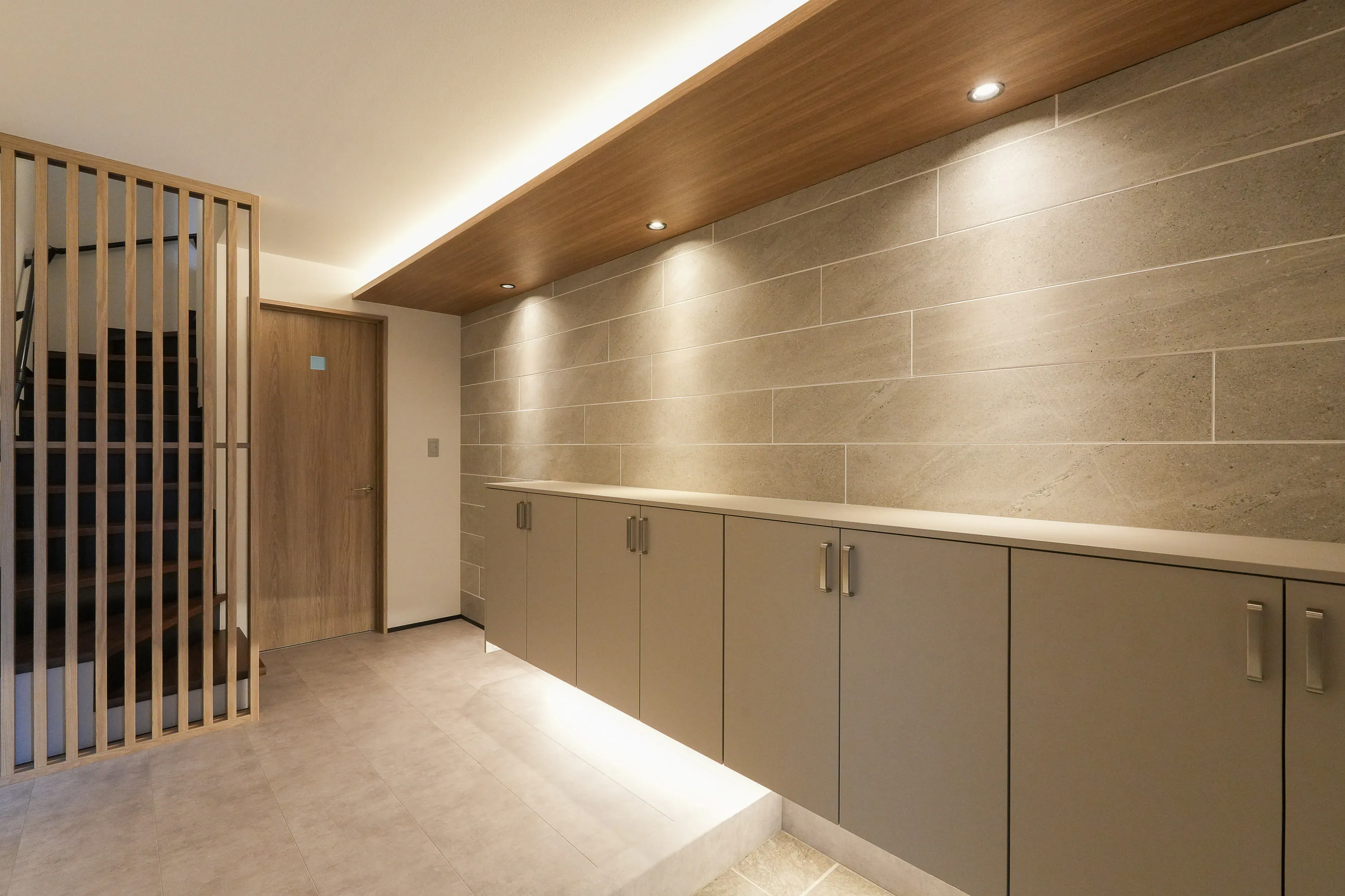 Gallery8 ×戸部町